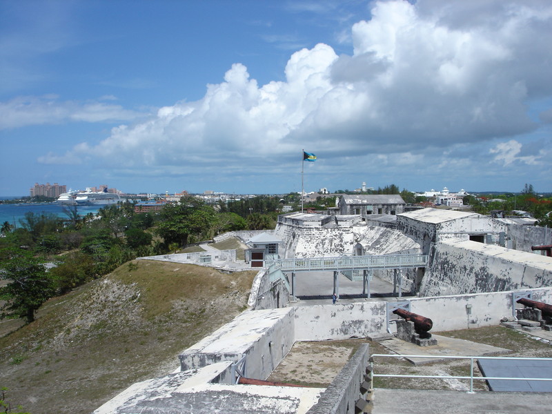 fort charlotte bahamas